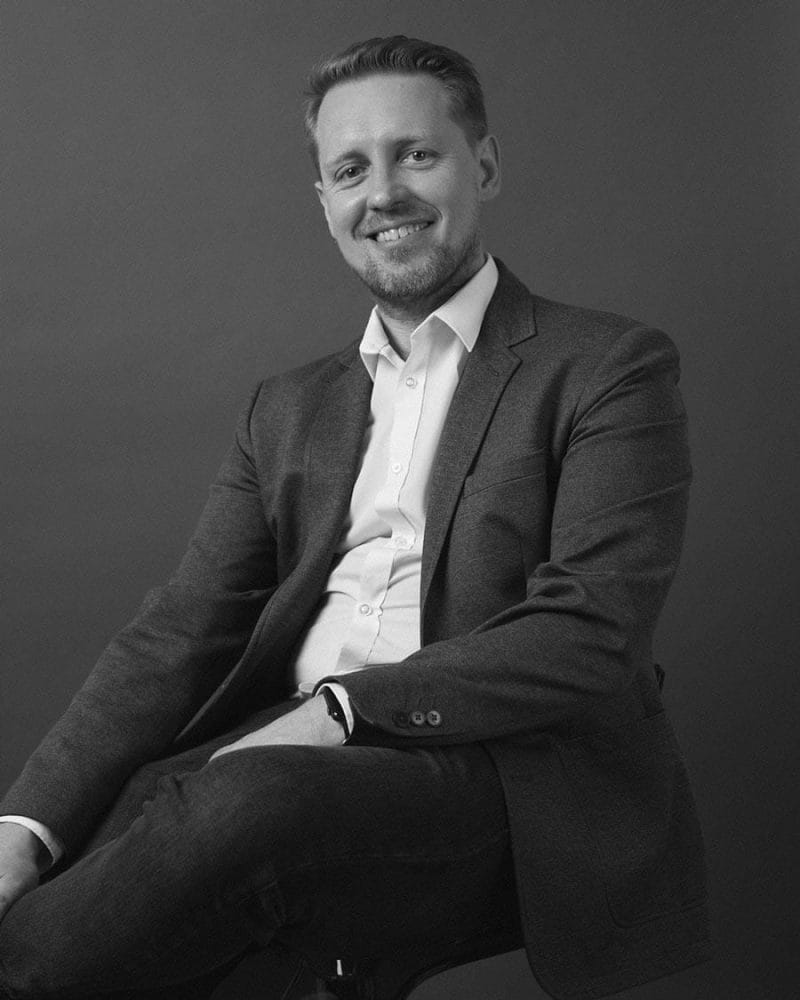 quadrangle-our-people-mark-054